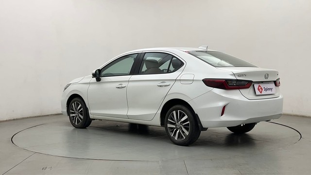 Second-hand 2022 Honda City VX MT for sale in Mumbai-5