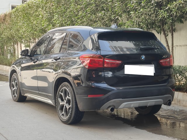 Second-hand 2016 BMW X1 sDrive 20d xLine for sale in Hyderabad-12