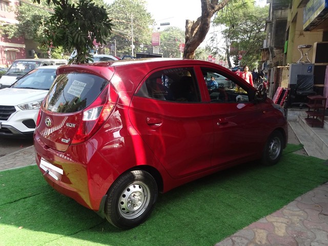 Second-hand 2015 Hyundai EON Era Plus for sale in Kolkata-1