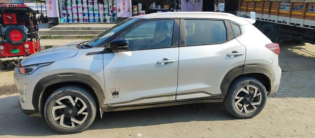 Second-hand 2022 Nissan Magnite XV Executive for sale in Sitarganj-4