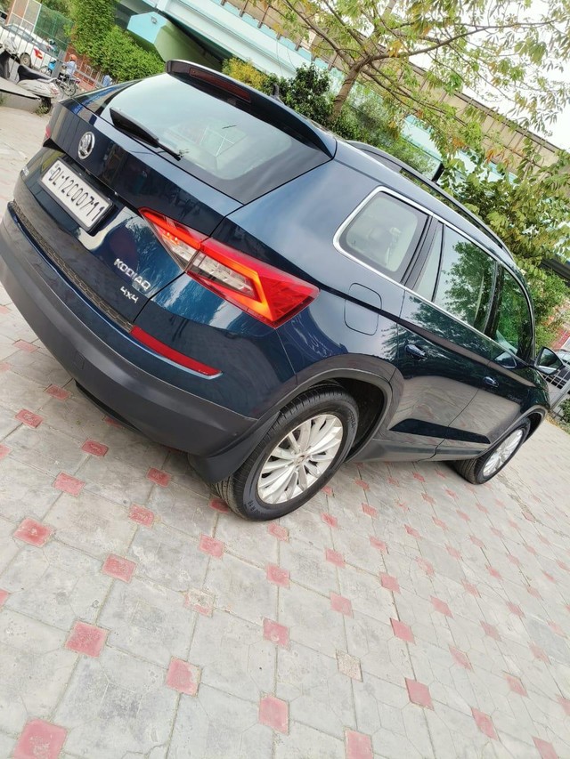 Second-hand 2018 Skoda Kodiaq 2.0 TDI Style for sale in New Delhi-16