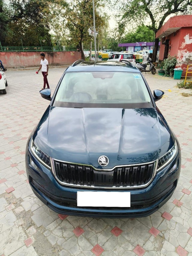 Second-hand 2018 Skoda Kodiaq 2.0 TDI Style for sale in New Delhi-15