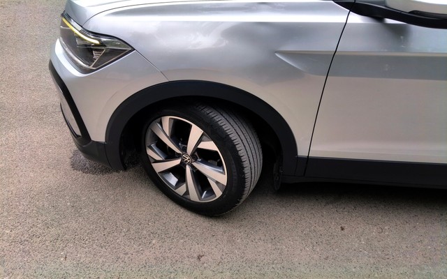 Second-hand 2022 Volkswagen Taigun 1.0 TSI Topline AT BSVI for sale in New Delhi-6