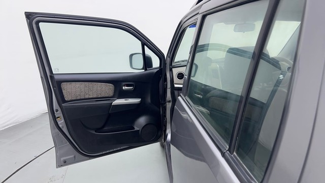 Second-hand 2014 Maruti Wagon R VXI for sale in Gurgaon-26