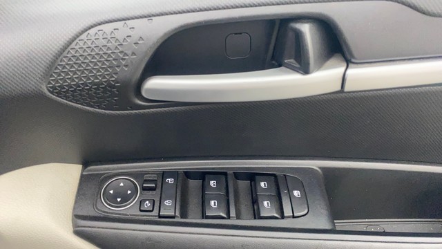 Second-hand 2021 Kia Sonet HTX Turbo iMT BSVI for sale in Bangalore-17