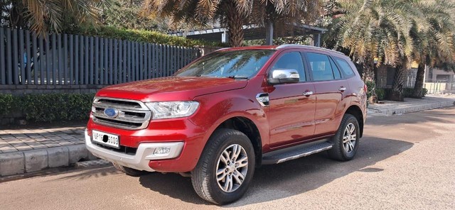 Second-hand 2018 Ford Endeavour 3.2 Titanium AT 4X4 for sale in New Delhi-12