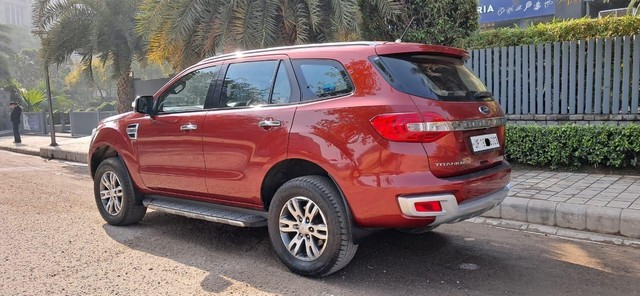 Second-hand 2018 Ford Endeavour 3.2 Titanium AT 4X4 for sale in New Delhi-9
