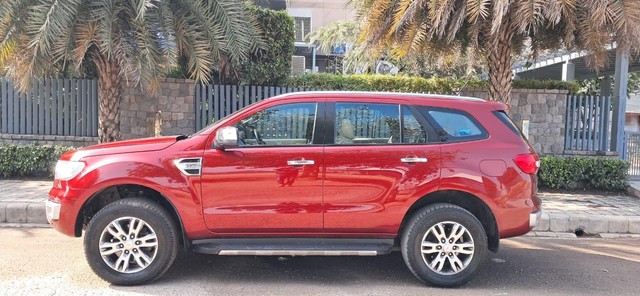 Second-hand 2018 Ford Endeavour 3.2 Titanium AT 4X4 for sale in New Delhi-3