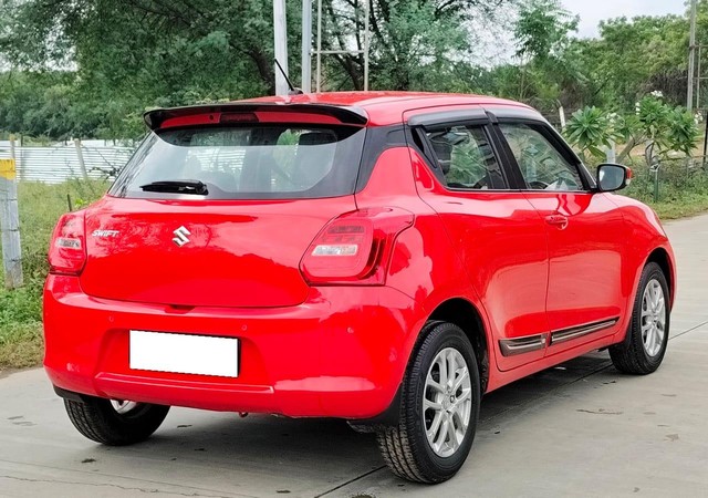 Second-hand 2023 Maruti Swift ZXI for sale in Ahmedabad-9