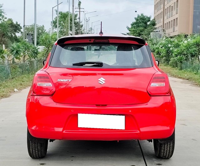 Second-hand 2023 Maruti Swift ZXI for sale in Ahmedabad-2