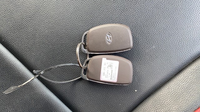 Second-hand 2022 Hyundai Grand i10 Nios AMT Asta for sale in Patna-21