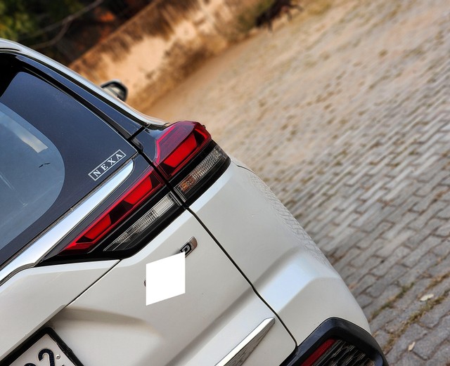 Second-hand 2024 Maruti Invicto Zeta Plus 7Str for sale in New Delhi-13