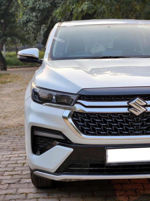 Second-hand 2024 Maruti Invicto Zeta Plus 7Str for sale in New Delhi-16