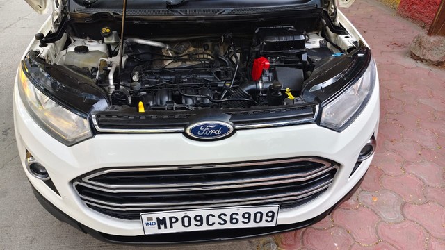 Second-hand 2015 Ford Ecosport 1.5 Ti VCT AT Titanium for sale in Indore-5