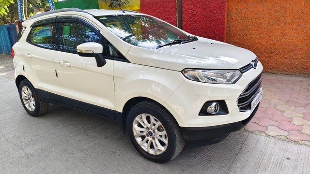 Second-hand 2015 Ford Ecosport 1.5 Ti VCT AT Titanium for sale in Indore-14
