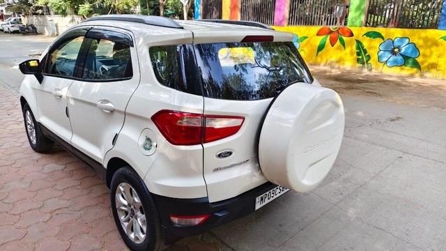Second-hand 2015 Ford Ecosport 1.5 Ti VCT AT Titanium for sale in Indore-8