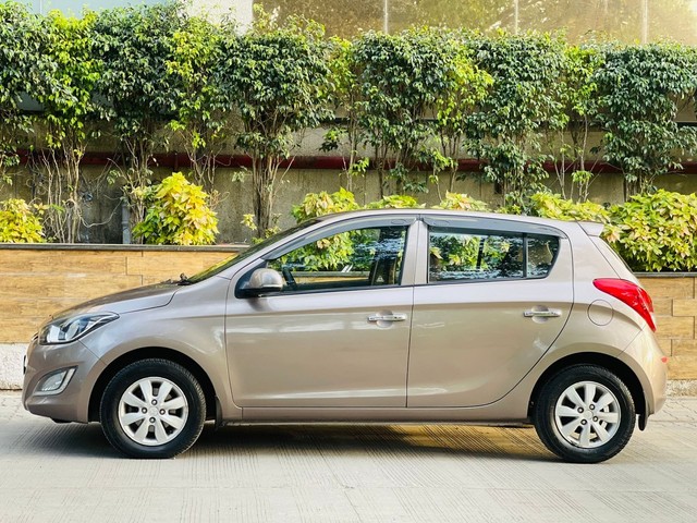 Hyundai i20 1.4 CRDi Asta Second-hand 2012 Hyundai i20 1.4 CRDi Asta for sale in Indore-5