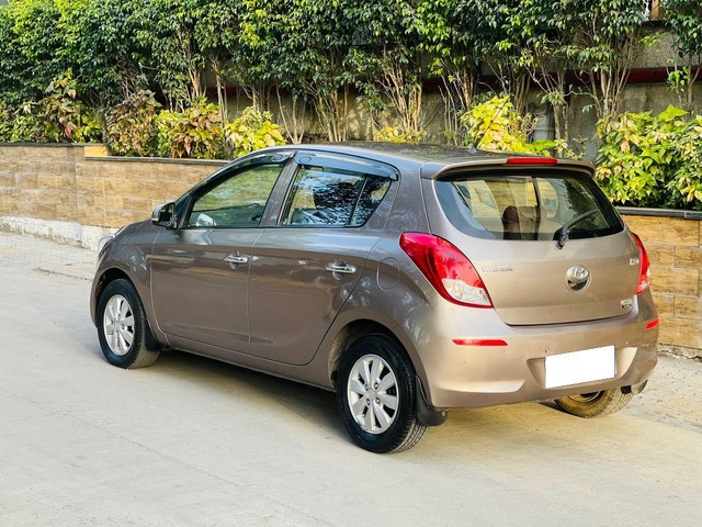 Hyundai i20 1.4 CRDi Asta Second-hand 2012 Hyundai i20 1.4 CRDi Asta for sale in Indore-18