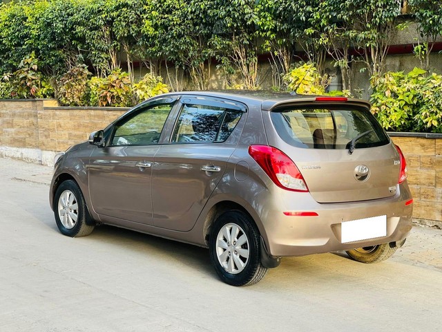 Hyundai i20 1.4 CRDi Asta Second-hand 2012 Hyundai i20 1.4 CRDi Asta for sale in Indore-4