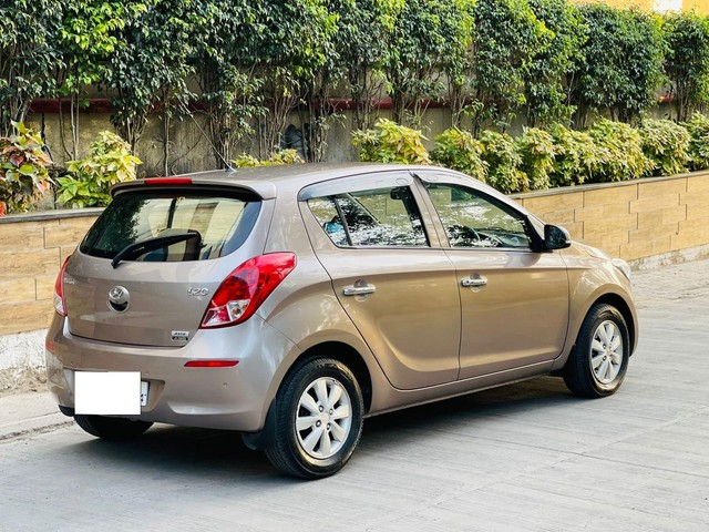 Hyundai i20 1.4 CRDi Asta Second-hand 2012 Hyundai i20 1.4 CRDi Asta for sale in Indore-12