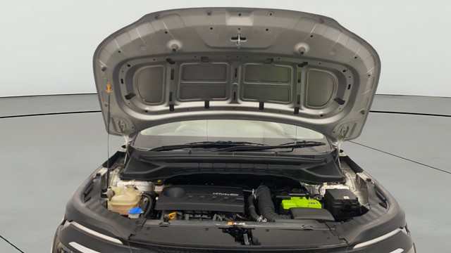 Second-hand 2022 Kia Carens Luxury Plus Turbo 2022-2023 for sale in Lucknow-9