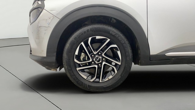 Second-hand 2022 Kia Carens Luxury Plus Turbo 2022-2023 for sale in Lucknow-26