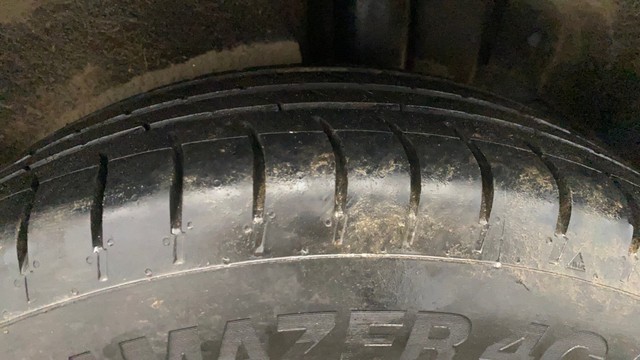 Second-hand 2022 Kia Carens Luxury Plus Turbo 2022-2023 for sale in Lucknow-32