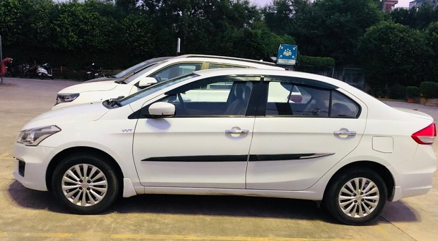 Second-hand 2017 Maruti Suzuki Ciaz ZXi for sale in New Delhi-2