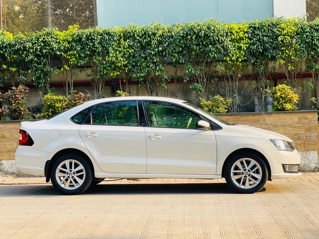 Second-hand 2018 Skoda Rapid 1.6 MPI AT Style BSIV for sale in Indore-1