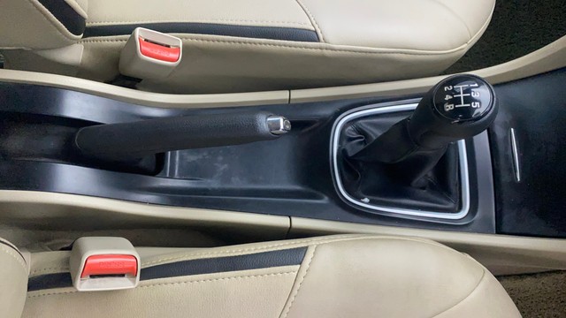 Second-hand 2016 Maruti Suzuki Ciaz VXi for sale in Bangalore-13