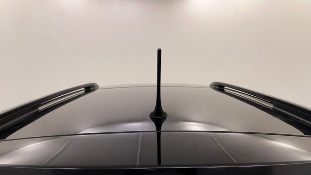 Second-hand 2023 Mahindra XUV300 W6 Diesel for sale in Pune-22