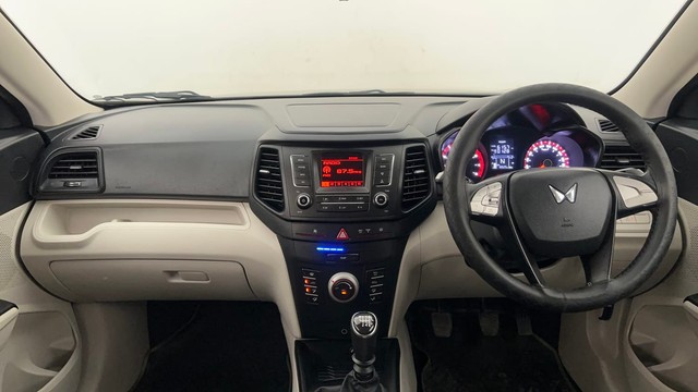 Second-hand 2023 Mahindra XUV300 W6 Diesel for sale in Pune-11