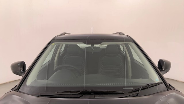 Second-hand 2023 Mahindra XUV300 W6 Diesel for sale in Pune-10