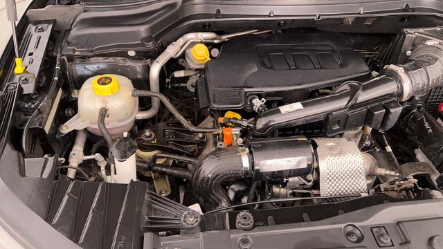 Second-hand 2023 Mahindra XUV300 W6 Diesel for sale in Pune-29