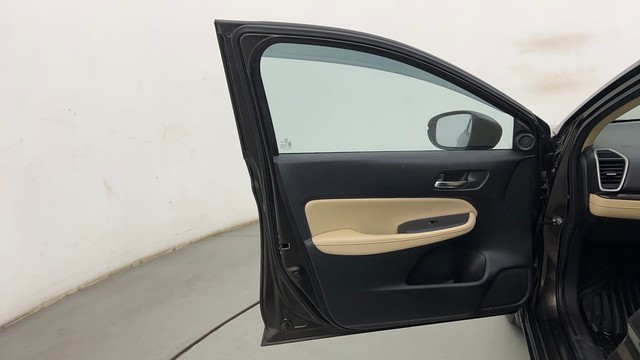 Second-hand 2021 Honda City ZX MT for sale in Mumbai-24