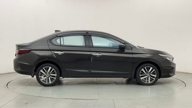 Second-hand 2021 Honda City ZX MT for sale in Mumbai-2