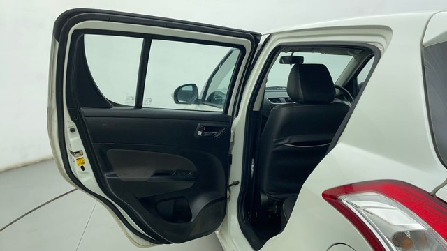 Second-hand 2012 Maruti Swift VXI for sale in Ahmedabad-35