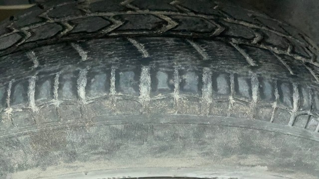 Second-hand 2012 Maruti Swift VXI for sale in Ahmedabad-29