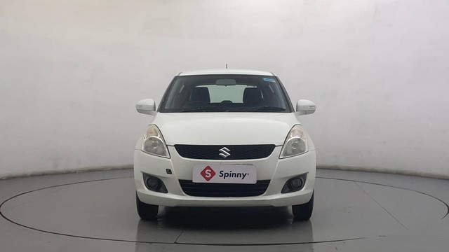 Second-hand 2012 Maruti Swift VXI for sale in Ahmedabad-7