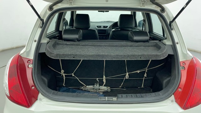 Second-hand 2012 Maruti Swift VXI for sale in Ahmedabad-9