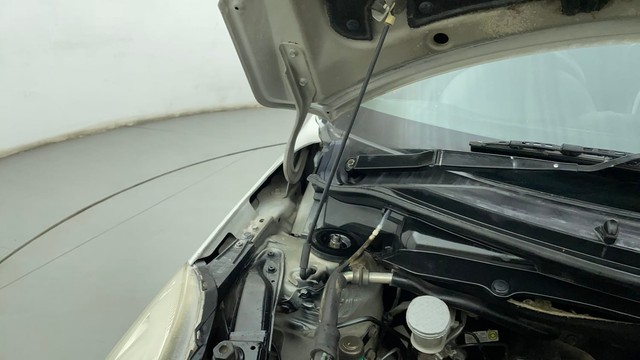 Second-hand 2012 Maruti Swift VXI for sale in Ahmedabad-33