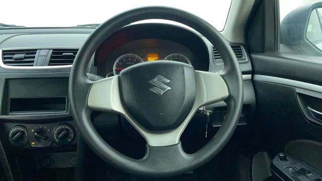 Second-hand 2012 Maruti Swift VXI for sale in Ahmedabad-37