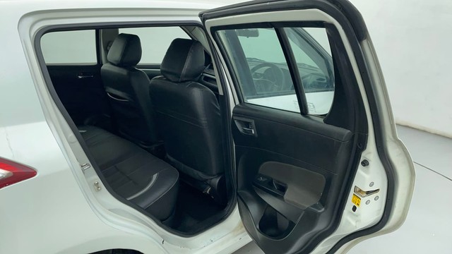 Second-hand 2012 Maruti Swift VXI for sale in Ahmedabad-26