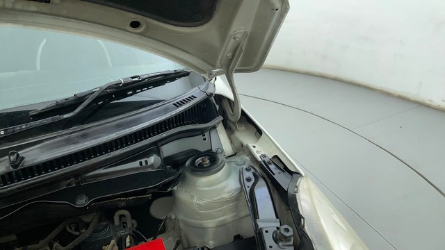 Second-hand 2012 Maruti Swift VXI for sale in Ahmedabad-34