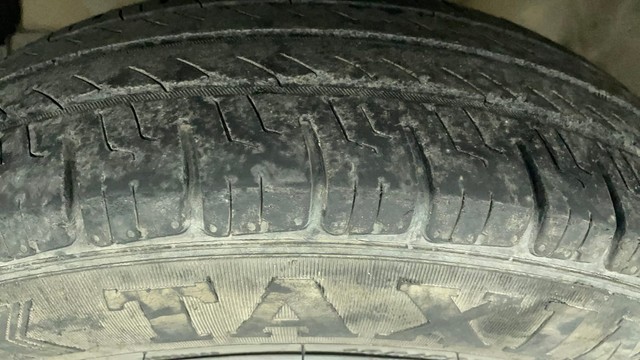 Second-hand 2012 Maruti Swift VXI for sale in Ahmedabad-31