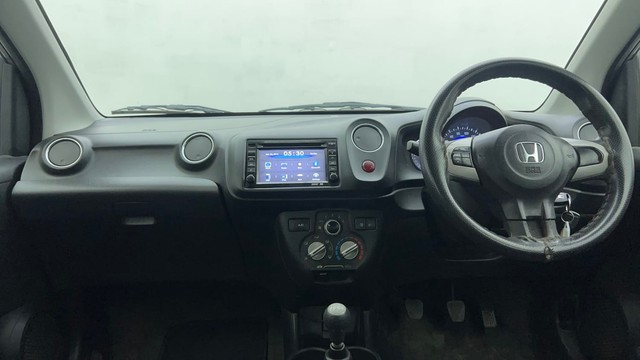 Second-hand 2015 Honda Brio VX for sale in Ahmedabad-11