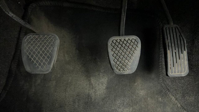 Second-hand 2015 Honda Brio VX for sale in Ahmedabad-14