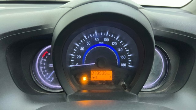 Second-hand 2015 Honda Brio VX for sale in Ahmedabad-13