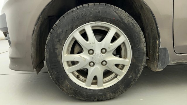 Second-hand 2015 Honda Brio VX for sale in Ahmedabad-20