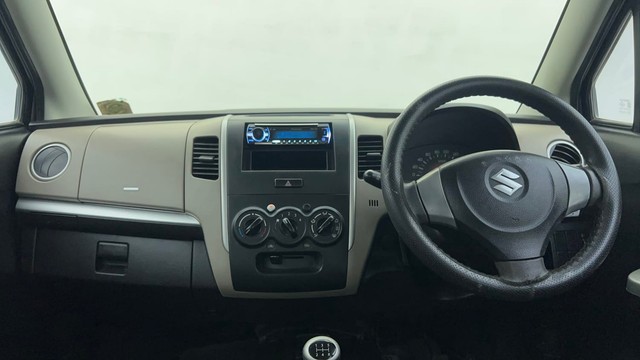 Second-hand 2014 Maruti Wagon R LXI BSVI for sale in Ahmedabad-11